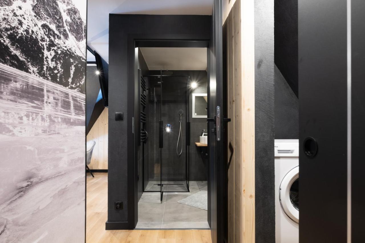 Villa 84 & Apartments Jacuzzi & Sauna Zakopane Buitenkant foto