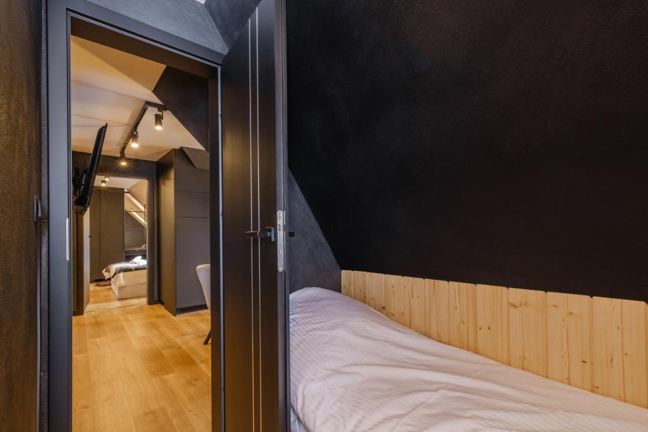 Villa 84 & Apartments Jacuzzi & Sauna Zakopane Buitenkant foto